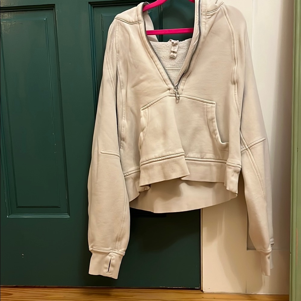 Cream Lululemon Scuba size XS/S